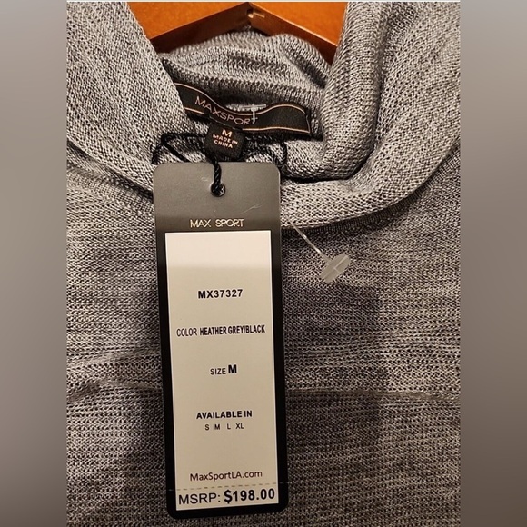 NWT Maxsport Funnelneck Wool Blend Sweater - Size M - Picture 3 of 4